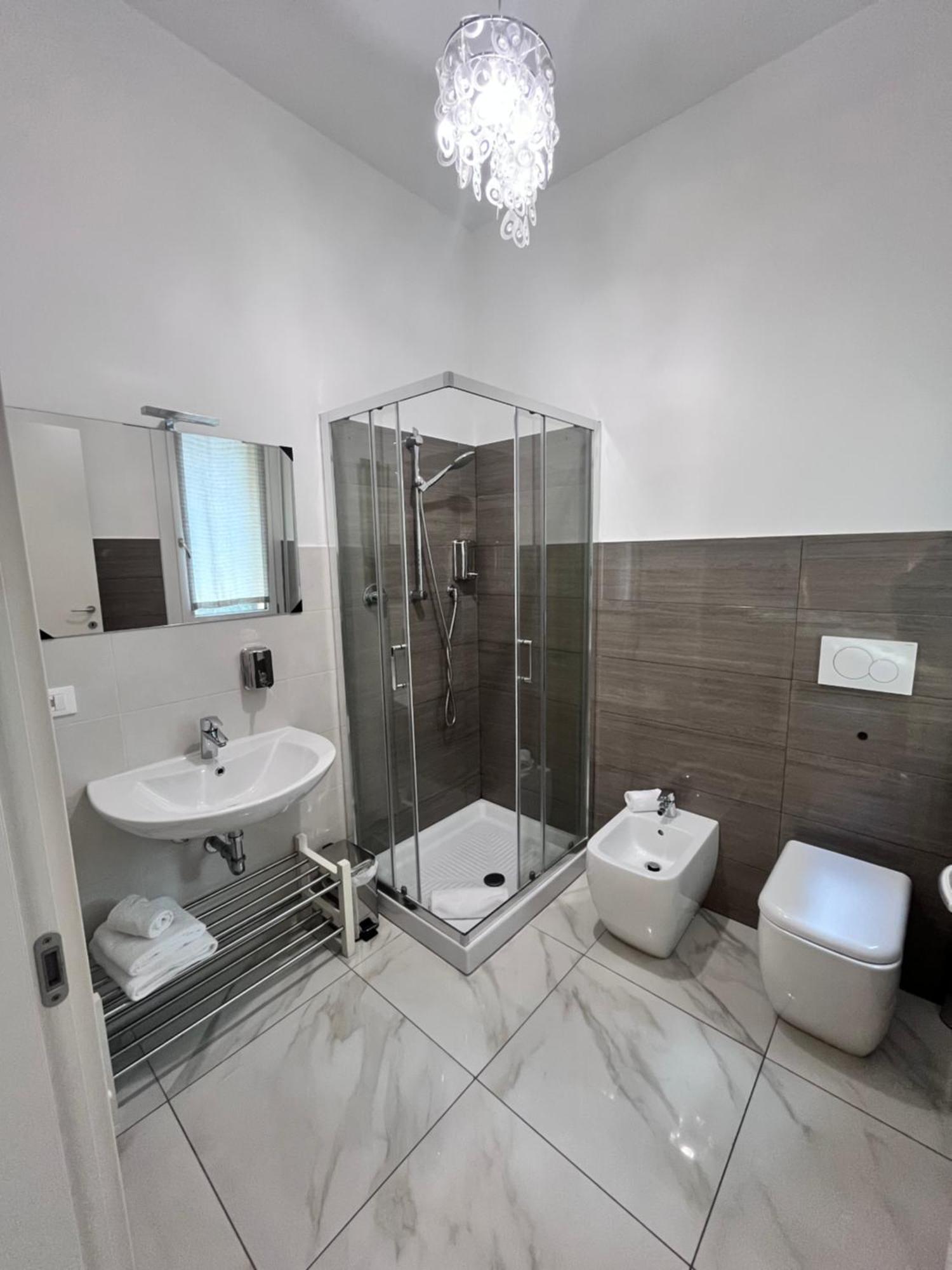 Grand Central Room Bolonia Exterior foto