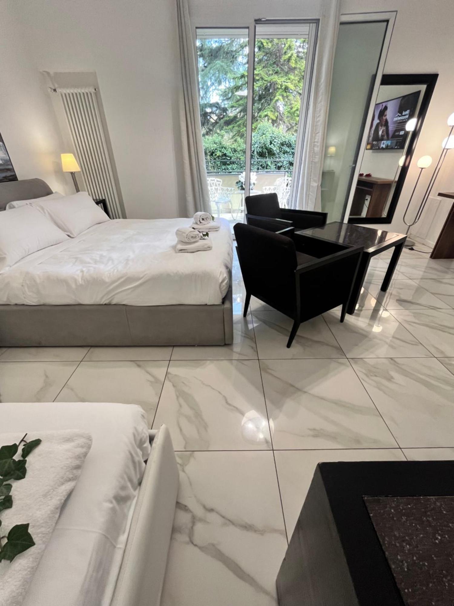 Grand Central Room Bolonia Exterior foto